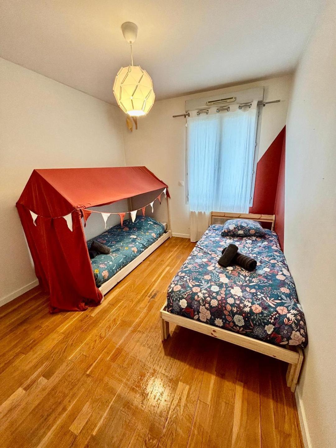 Top !!! 3 Chambres, Climatisation, Terrasse 维勒班 外观 照片
